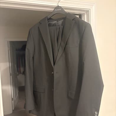 Joseph A Banks suit