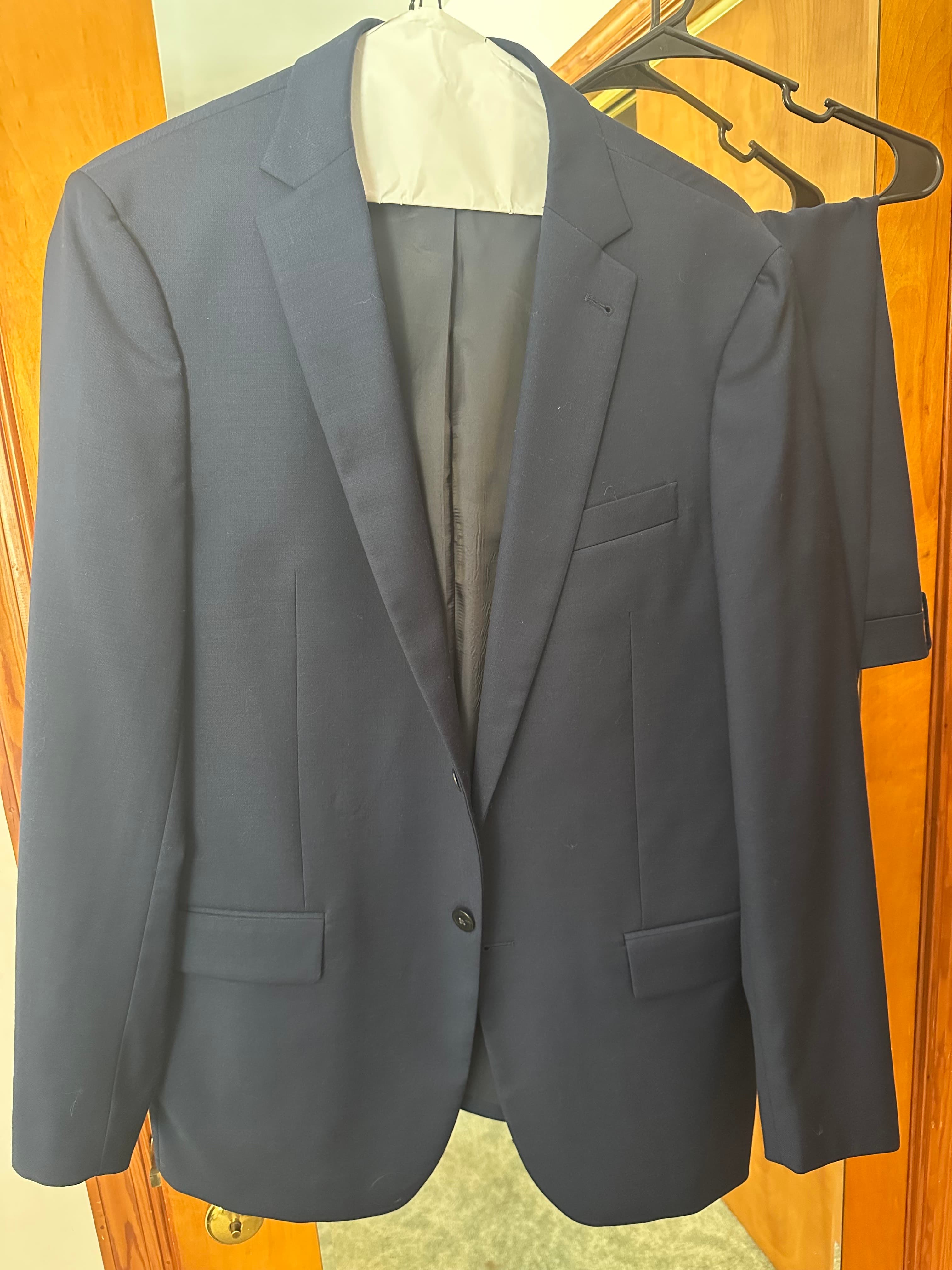 Joseph Abboud suit